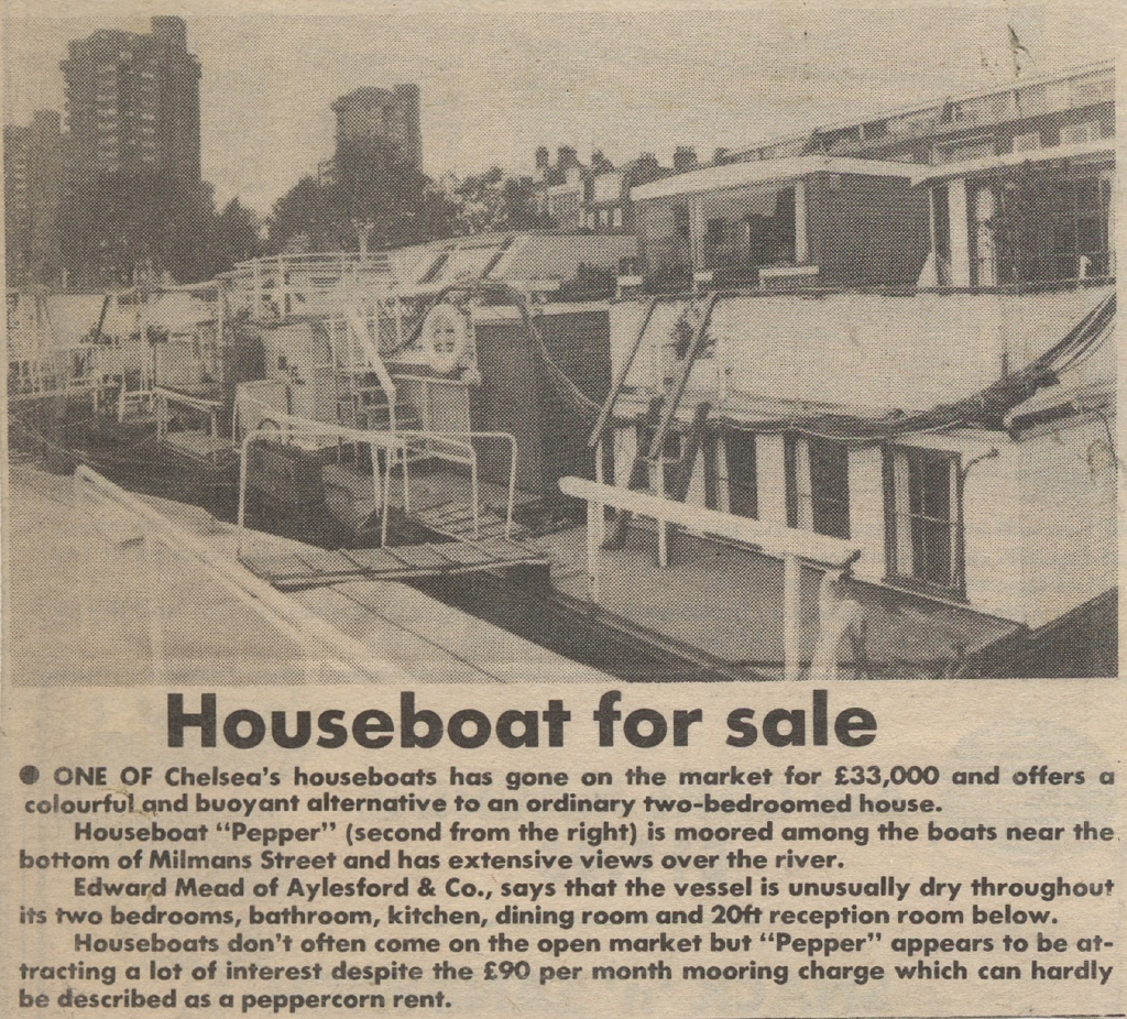 19821119 HOUSEBOAT FOR SALE CN.jpg